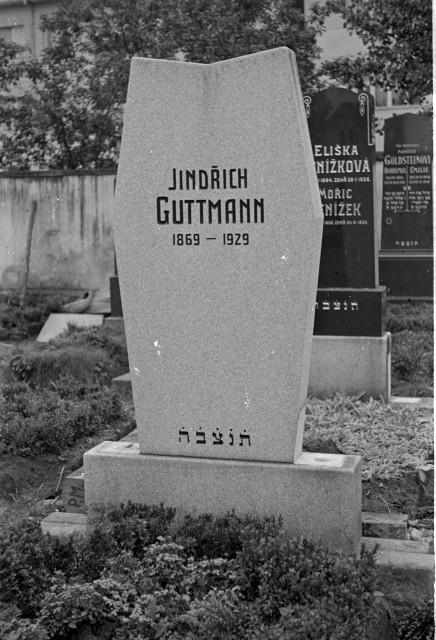 Tábor, Nový židovský hřbitov, Jiří Guttmann 1869-1929   Tábor,hroby,židovský hřbitov
