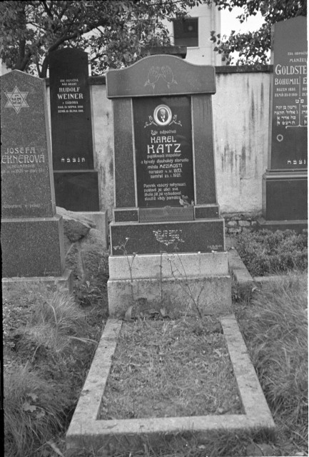 Tábor, Nový židovský hřbitov, Karel Katz   Tábor,hroby,židovský hřbitov