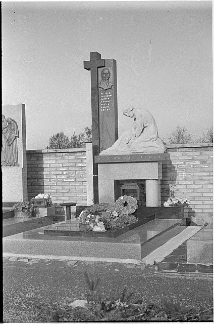 Klokotský hřbitov,rodina Pavlátova   Klokotský hřbitov,hroby