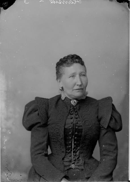 Portét Hančíkové   portrét,žena,Hančíková