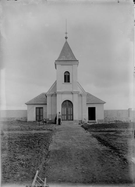 kostel na Novém hřbitově   Čekanice,hřbitov,kostel