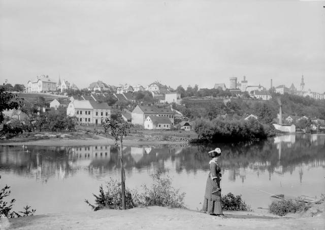 Pohled na Tábor od Čelkovic s Annou Šechtlovou   Tábor,Šechtl,Lužnice,řeka