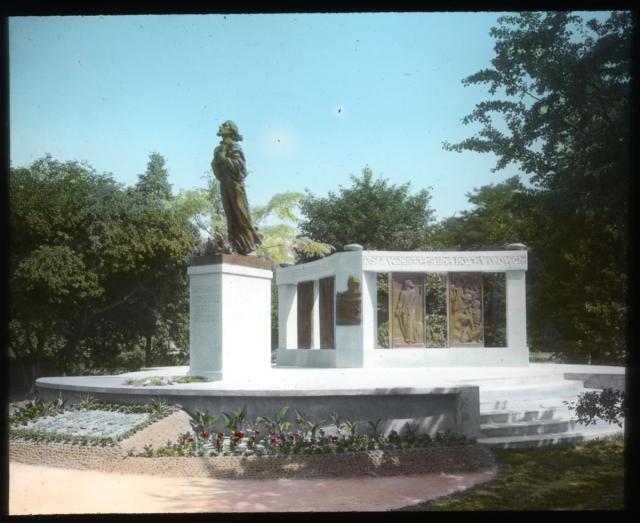 Tábor: Bílkův pomník Husův   Tábor,František Bílek,Jan Hus,socha