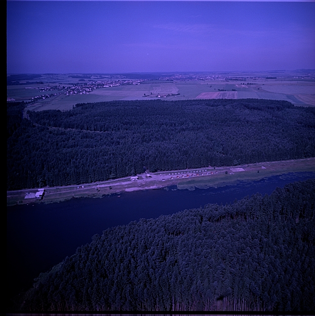 Neučený stanový tábor   letecký snímek