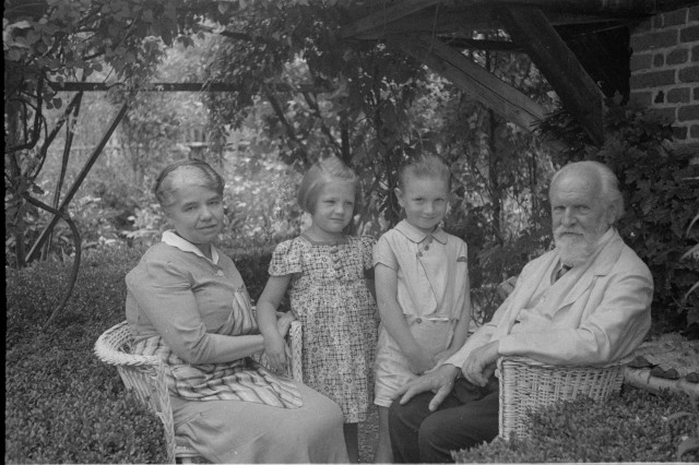 František Bílek s rodinou   František Bílek,Chýnov