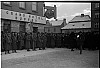 vojáci na Křižíkově náměstí, dělostřelecký pluk 305