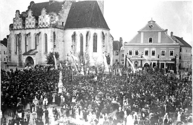 náměstí Žižkovy slavnosti kopie 1877   Tábor,náměstí,slavnost,Žižka,socha,Josef Myslbek