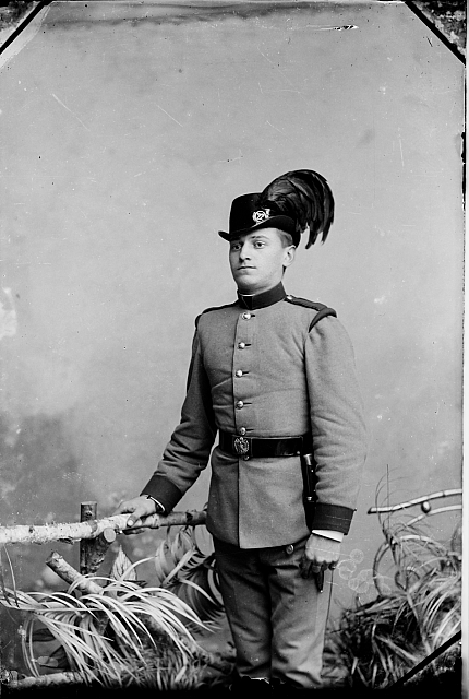Josef Jindřich Šechtl ve vojenské uniformě, přibližně 1895
