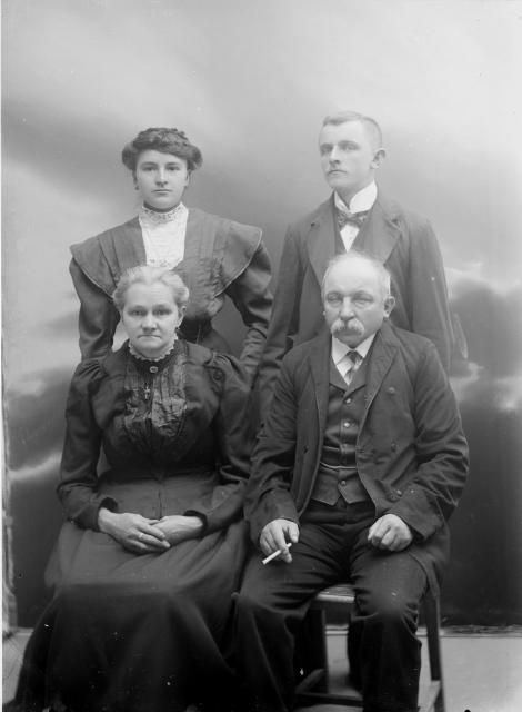 Pichl Bechyně 1908   Bechyně,postava,rodina, Pichl