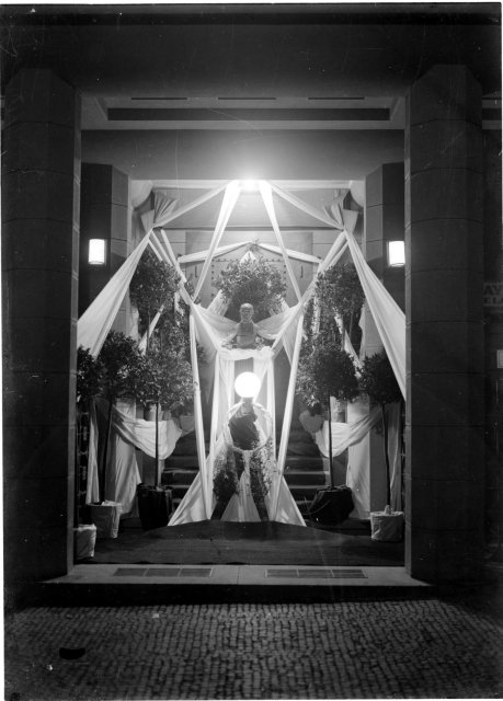 Slavnostní iluminační osvětlení před 7.3. 1930,presidentské oslavy   Tábor,slavnost,Masaryk,osvětlení