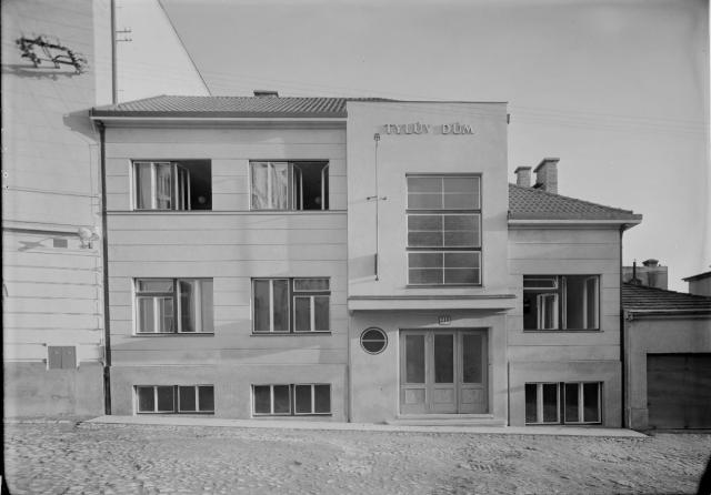 Divadlo Oskar Nedbala po přestavbě 1937, Tylův dům   divadlo,Tábor