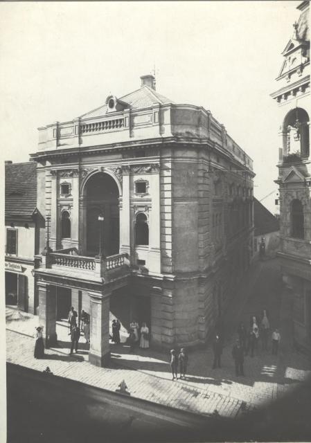 Divadlo Oskar Nedbala před přestavbou 1937   divadlo,Tábor