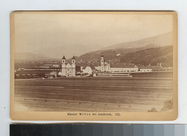 Kloster Wilten bei Innsbruck  ze sbírek Šechtl Voseček  kabinetka
