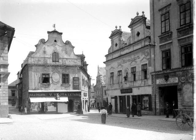 náměstí s cukrárnou (in Czech), keywords: Tábor, square, confectioner's