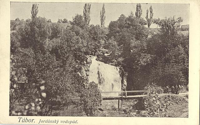 vodopád (in Czech), keywords: waterfall tisk Nepomucký(Czech) K digitalizaci zapůjčil Z. Flídr waterfall