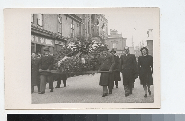 pohřeb starosty Václava Soumara 12. prosince 1947 (in Czech), keywords: mayor (Czech) zapůjčila vnučka  Děkujeme mayor