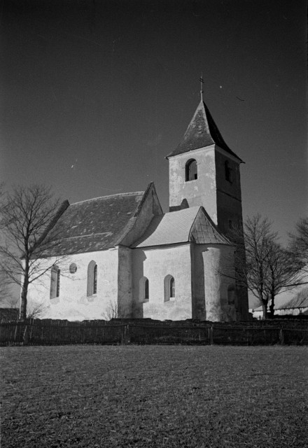 Kostel v Křeči   kostel v Křeči u kterého se zřejmě odehrála poslední husitská bitva Křeč,kostel
