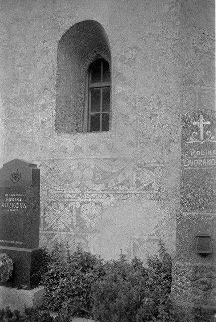 Kostelík Blanice   kostel,Vaňek,sgrafita