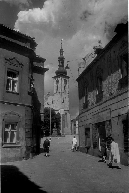 Pražská ulice za války   Tábor,pražská,Staré město