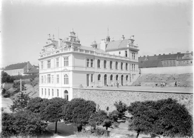 Táborská sokolovna v roce 1905   Tábor,sokolovna,architektura
