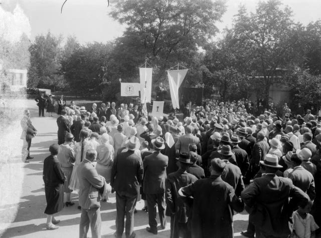 Slavnost církve československé 1928   Tábor,slavnost,československá církev,Husovo náměstí
