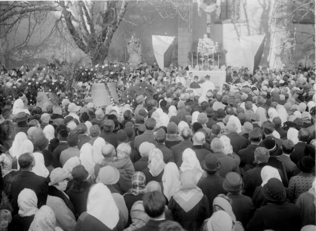 Slavnost církve československé 28.10.1928   Tábor,slavnost,Žižkovo náměstí,církev,zvon