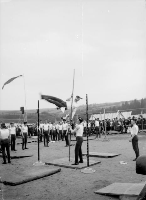 Cvičení sokolů na Krajinské výstavě 1902   Tábor,sokol,krajinská výstava