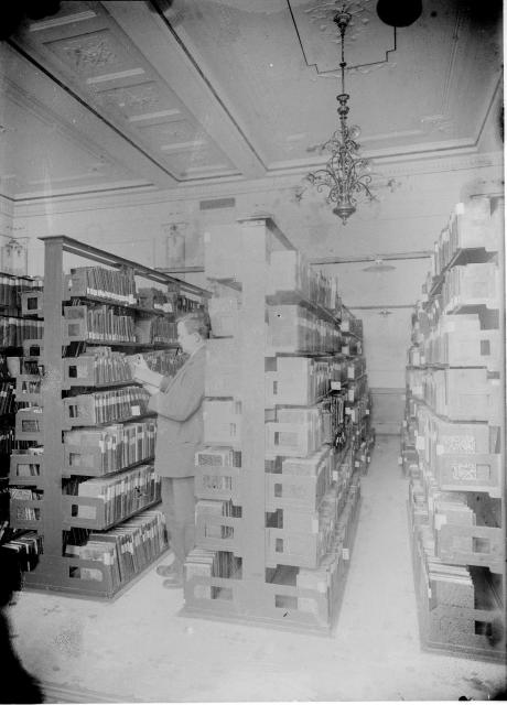 Archiv   archiv,knihovna
