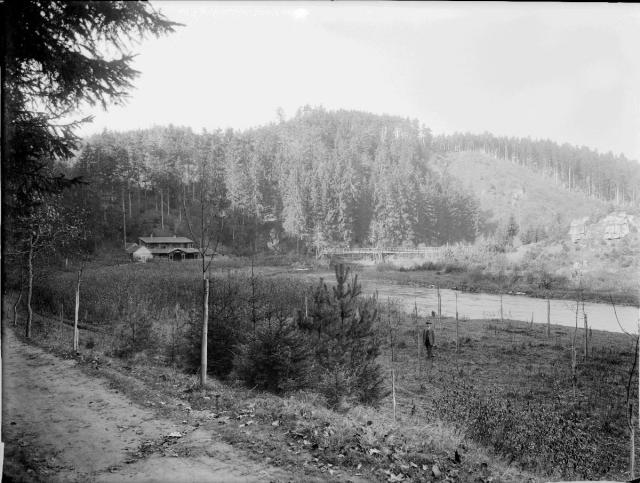 Tábor,Lužnice u Harachovky  1920 postavena první lávka Tábor,celek, Harachovka, Riviéra,Lužnice,řeka