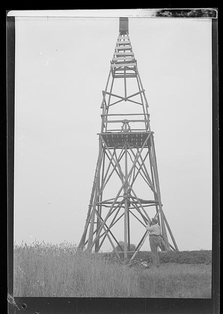měřická věž  Od Pepy Kratochvíla Díky měřické věže sloužící geodetům pro měření úhlů mezi geo... krajina