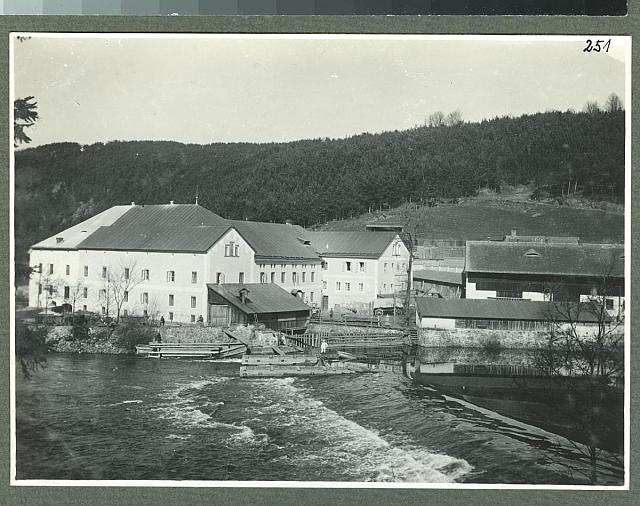 251. - Kvěchův mlýn   Tábor,Lužnice,řeka