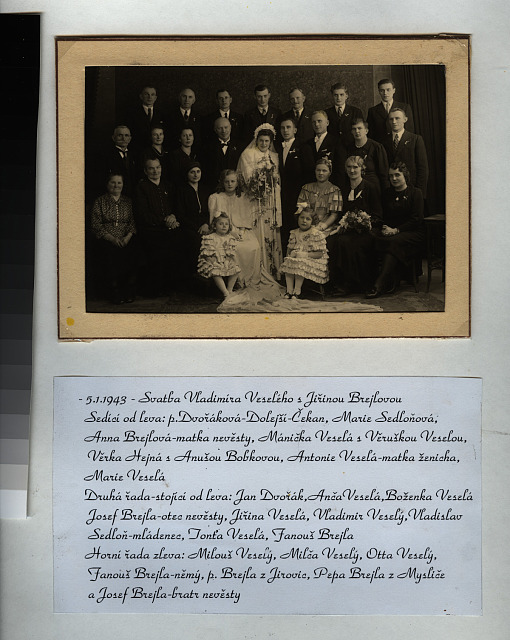 Svatba Vladimíra Veselého s Jiřinou Brejlovou  Naskenováno asi ze zapůjčených fotografií ale nezařazeno do archivu rodina