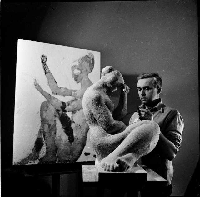 Ladislav Pichl, sochař   sochař,portrét,Ladislav Pichl