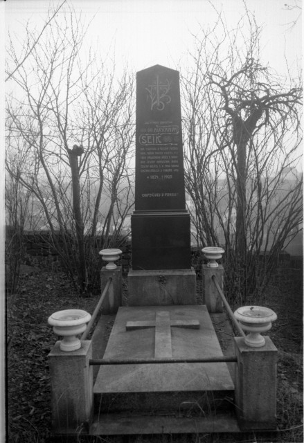 Starý hřbitov,Alexandr Seik 1812-1905   Seik, hrob