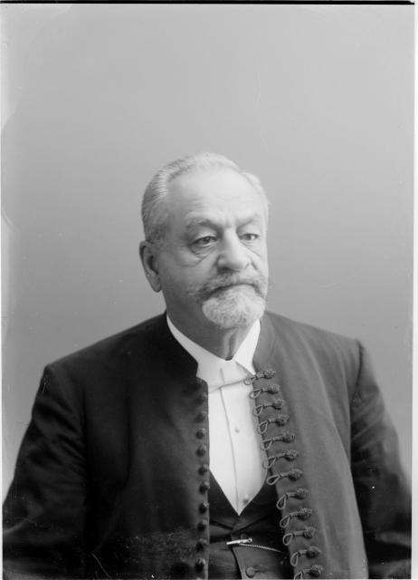 Pan Setunský   portrét,muž,Setunský
