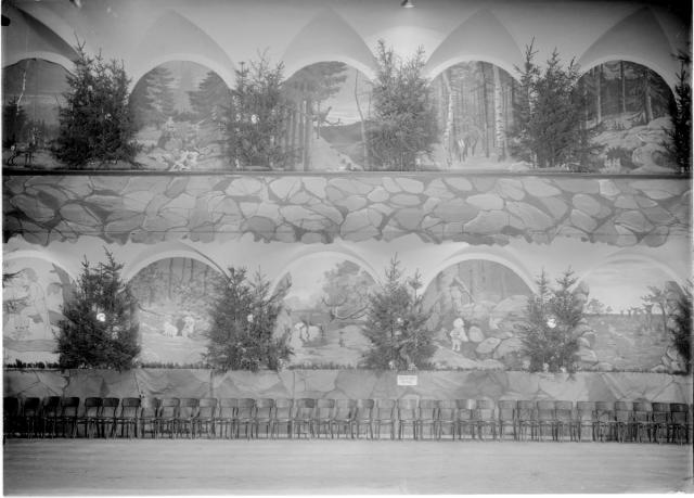Šibřinky 1930 ráz: Pohádka lesní noci   sokol,šibřinky,sokolovna,interier,slavnost