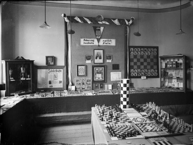 Výstava šachistů táborský spolek šachystů Fiala  výstava ,šachy