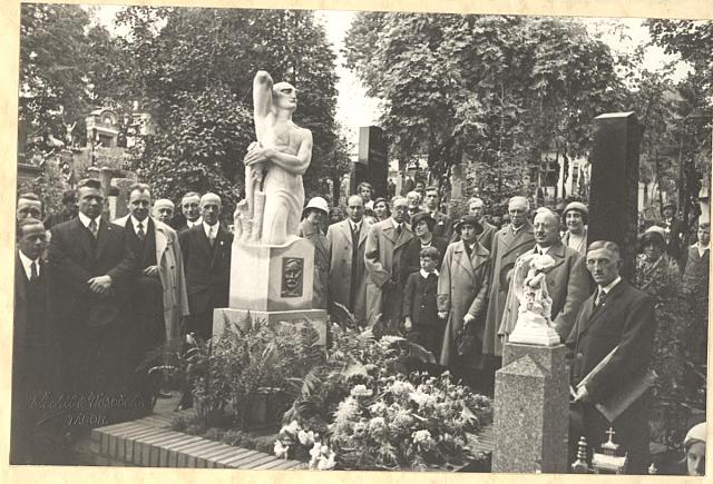 socha Němce   Dušek
