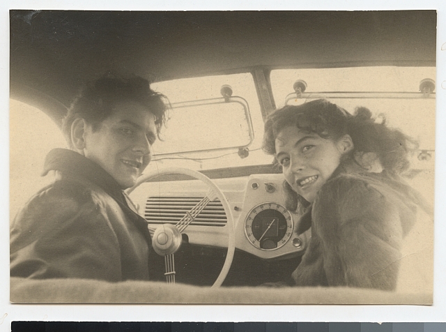 Josef a Marie v autě Aero 50   auto