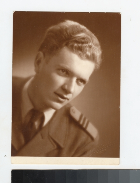 pan Bohuslávek 1951   holič
