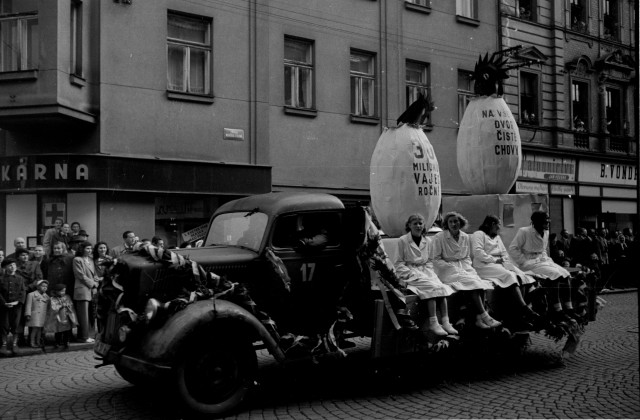 8. - 1. Máj 1948 (in Czech), keywords: 1. máj, komunizmus, festival, Tábor  1. máj, komunizmus, festival, Tábor