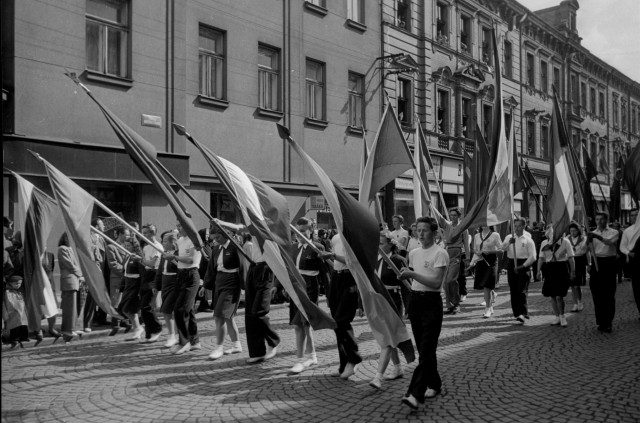 1. Máj 1948 (in Czech), keywords: 1. máj, komunizmus, festival, Tábor  1. máj, komunizmus, festival, Tábor