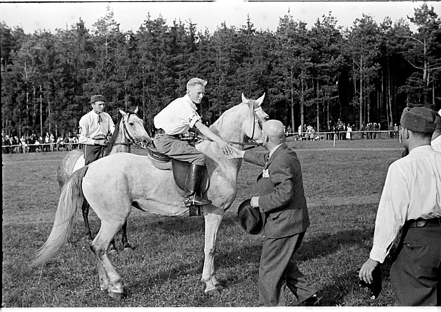 Selská Jízda 1934 (in Czech), keywords: Selská Jízda, horse, dostihy