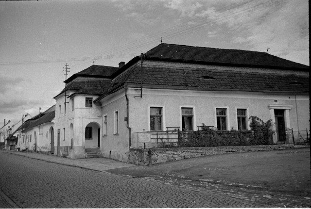 Chýnovské domy 1946 (in Czech), keywords: Chýnov, group  Chýnov, group