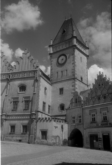 Tábor,krásné mraky na Žižkově náměstí (in Czech), keywords: Tábor, square  Tábor, square