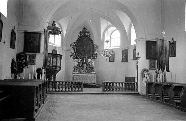 Z Tábora do kostelů,interiér kostela (in Czech), keywords: interier, church  interier, church