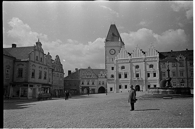 Žižkovo náměstí  (in Czech), keywords: square  square