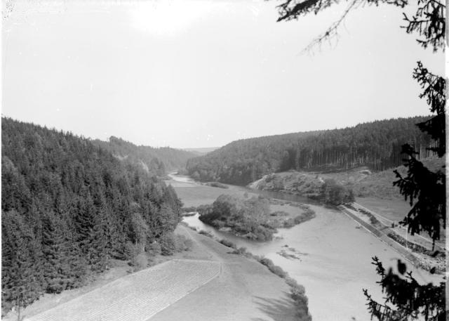 Řeka Lužnice? (in Czech), keywords: river, landscape  river, landscape