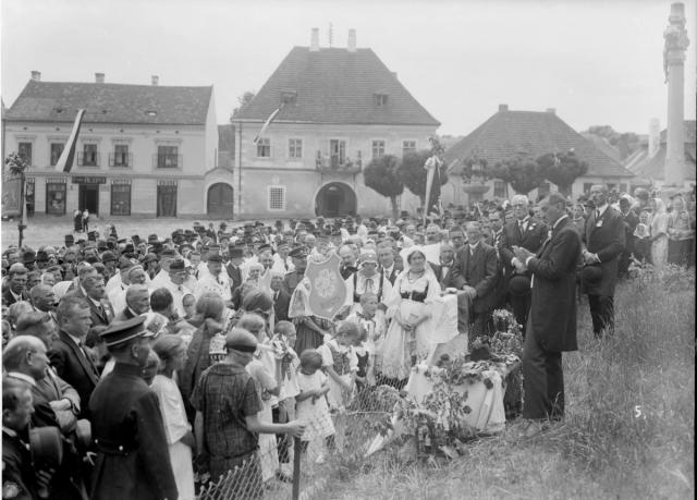 Jistebnice 5.7. 1925 (in Czech), keywords: Jistebnice, festival, reportage  Jistebnice, festival, reportage