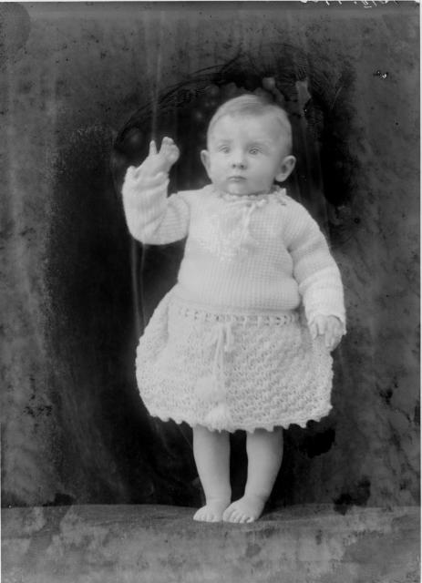 Josef Šechtl  12.2.1926 (in Czech), keywords: Josef Šechtl, child, figure  Josef Šechtl, child, figure